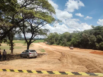 Terreno / Lote / Condomínio à venda, 360m² no Centro, São José da Lapa