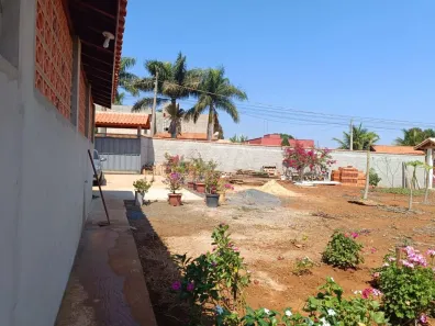 Fazenda / Sítio / Chácara com 2 Quartos à venda, 200m² no Jundiaquara, Araçoiaba da Serra