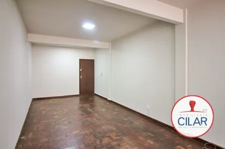 Conjunto Comercial / Sala para alugar, 79m² no Centro, Curitiba