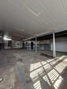 Galpão / Depósito / Armazém com 3 Quartos à venda, 380m² no Catalão, Divinópolis