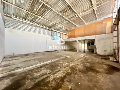 Galpão / Depósito / Armazém para alugar, 300m² no Lagoa Nova, Natal