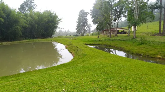 Fazenda / Sítio / Chácara com 2 Quartos à venda, 151000m² no Dos Borges, Embu-Guaçu