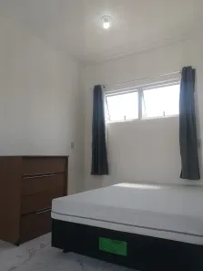 Kitnet com 1 Quarto para alugar, 18m² no Jardim Virgínia, Guarujá