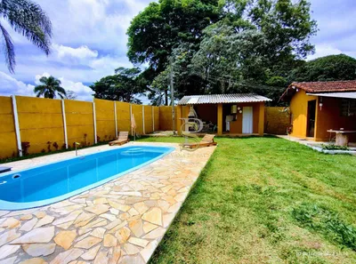 Fazenda / Sítio / Chácara com 3 Quartos à venda, 150m² no Jundiaizinho (Terra Preta), Mairiporã