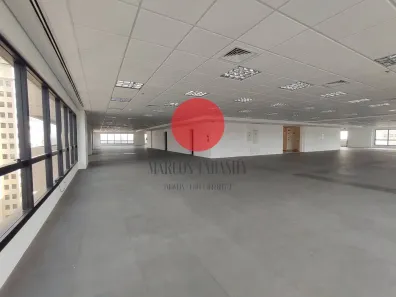 Andar / Laje corporativa para alugar, 1354m² no Alphaville Industrial, Barueri