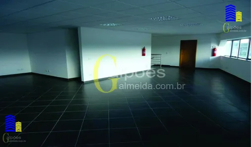 Galpão / Depósito / Armazém para alugar, 4882m² no Distrito Industrial Alfredo Relo, Itatiba