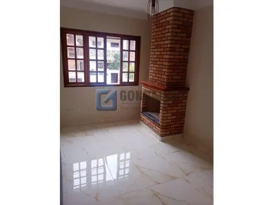 Sobrado com 3 Quartos à venda, 148m² no Colônia, Ribeirão Pires