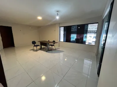 Galpão / Depósito / Armazém para alugar, 382m² no Lagoa Seca, Natal