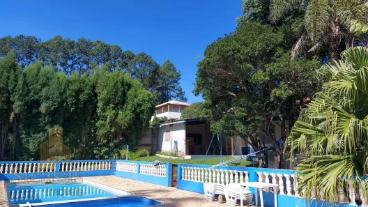 Fazenda / Sítio / Chácara com 2 Quartos à venda, 70m² no Jardim dos Ipes, Mairinque