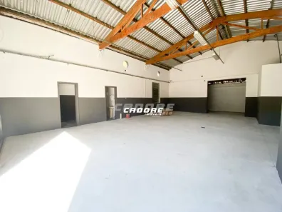 Galpão / Depósito / Armazém para alugar, 750m² no Do Salto, Blumenau