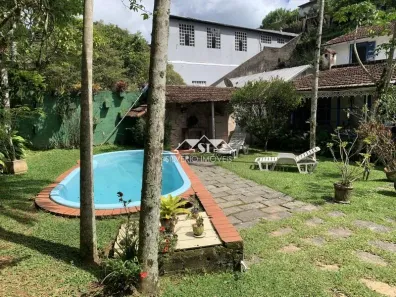 Casa com 4 Quartos à venda, 305m² no Simeria, Petrópolis