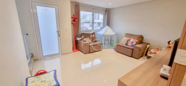 Casa de Condomínio com 3 Quartos para alugar, 160m² no Jardim Rebelato, Cotia