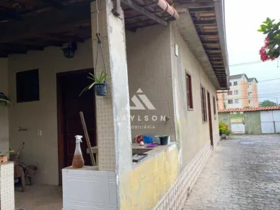 Casa com 4 Quartos à venda, 192m² no Vila Santo Antônio, Duque de Caxias