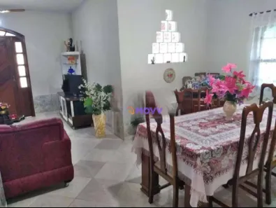 Casa com 5 Quartos à venda, 200m² no Badu, Niterói