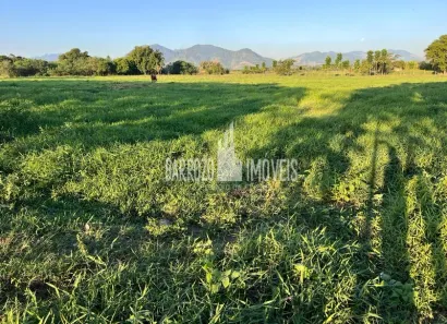 Fazenda / Sítio / Chácara com 3 Quartos à venda, 450000m² no Papucaia, Cachoeiras de Macacu