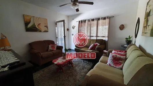 Fazenda / Sítio / Chácara com 3 Quartos à venda, 250m² no Estância Lago Azul (Ártemis), Piracicaba