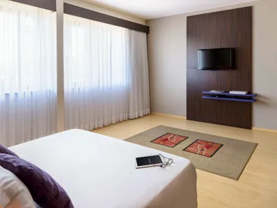 Flat com 1 Quarto à venda, 36m² no América, Joinville
