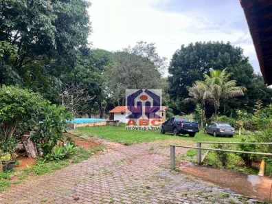 Casa de Condomínio com 3 Quartos para alugar, 80m² no , Brasília