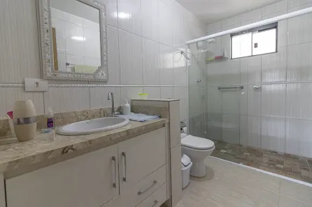 Fazenda / Sítio / Chácara com 3 Quartos à venda, 3284m² no Águas Fervidas, Colombo