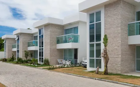 Casa de Condomínio com 4 Quartos à venda, 260m² no Buraquinho, Lauro de Freitas