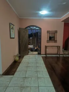 Fazenda / Sítio / Chácara com 7 Quartos para alugar, 350m² no , Mairinque