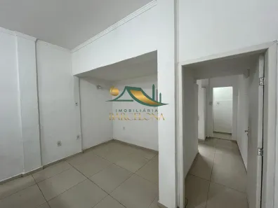 Loja / Salão / Ponto Comercial para alugar, 50m² no Aterrado, Volta Redonda