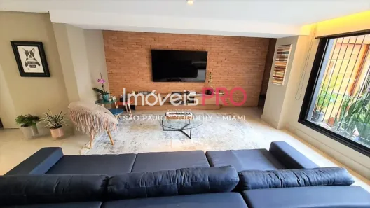 Casa de Vila com 2 Quartos para alugar, 200m² no Vila Olímpia, São Paulo