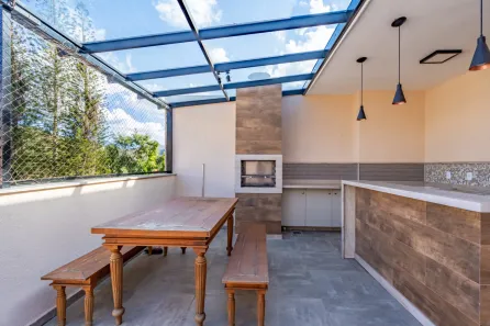 Cobertura com 3 Quartos à venda, 153m² no Itaipava, Petrópolis