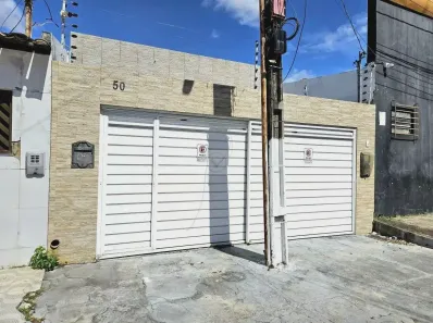 Casa com 4 Quartos à venda, 180m² no Ponto Novo, Aracaju