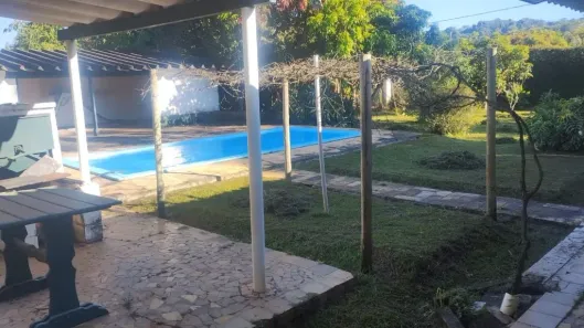 Fazenda / Sítio / Chácara com 4 Quartos para alugar, 200m² no Centro (Vargem Grande Paulista), Vargem Grande Paulista