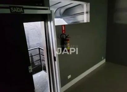 Loja / Salão / Ponto Comercial para alugar, 98m² no Vila das Hortências, Jundiaí
