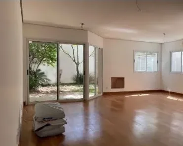 Casa de Condomínio com 4 Quartos para venda ou aluguel, 180m² no Jardim Panorama, São Paulo