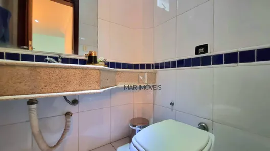 Casa de Condomínio com 5 Quartos para alugar, 250m² no Balneário Praia do Pernambuco, Guarujá