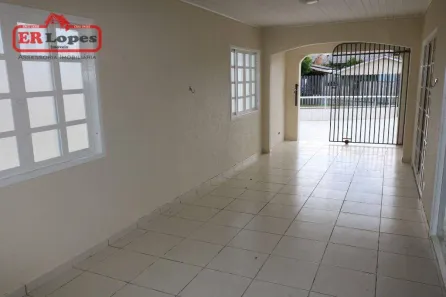 Casa com 3 Quartos à venda, 180m² no Botiatuba, Almirante Tamandaré