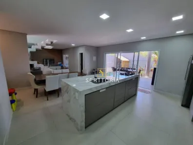 Sobrado com 3 Quartos à venda, 245m² no Jardim Maria Helena, Nova Odessa