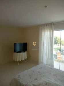 Apartamento com 4 Quartos para alugar, 222m² no Costazul, Rio das Ostras