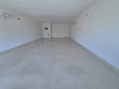 Loja / Salão / Ponto Comercial para alugar, 120m² no Residencial Vida Nova Maracá II (Padre Nobrega), Marília