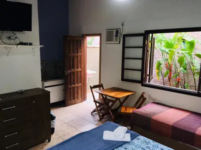 Hotel / Motel / Pousada com 8 Quartos à venda, 180m² no Boiçucanga, São Sebastião