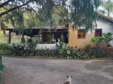 Fazenda / Sítio / Chácara com 3 Quartos à venda, 26000m² no Pedro do Rio, Petrópolis