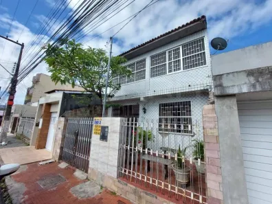 Casa com 6 Quartos para venda ou aluguel, 234m² no Santo Antônio, Aracaju