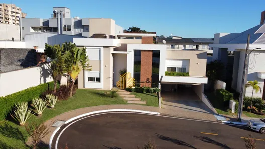 Casa de Condomínio com 4 Quartos à venda, 485m² no Monjolo, Foz do Iguaçu