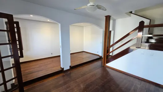 Casa com 2 Quartos para alugar, 72m² no Jardim Flamboyant, Cabo Frio
