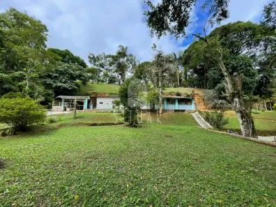 Fazenda / Sítio / Chácara com 2 Quartos à venda, 3661m² no , Juquitiba