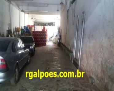 Galpão / Depósito / Armazém para alugar, 300m² no Coelho da Rocha, São João de Meriti