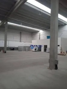 Galpão / Depósito / Armazém para alugar, 2500m² no Itararé, Embu-Guaçu