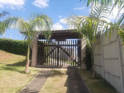 Fazenda / Sítio / Chácara com 4 Quartos à venda, 280m² no , Igaratá