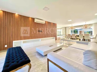 Casa de Condomínio com 3 Quartos para alugar, 340m² no Enseada, Guarujá