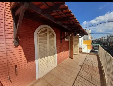 Loja / Salão / Ponto Comercial com 3 Quartos para venda ou aluguel, 285m² no Centro, Jaboticabal