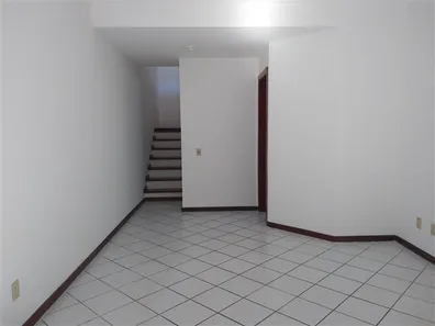 Casa de Condomínio com 2 Quartos para venda ou aluguel, 85m² no Itaipu, Niterói