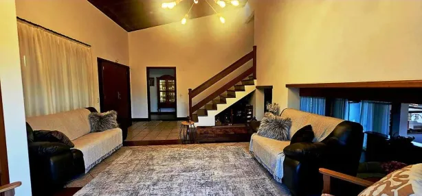 Casa com 3 Quartos à venda, 333m² no Centro, Águas de São Pedro